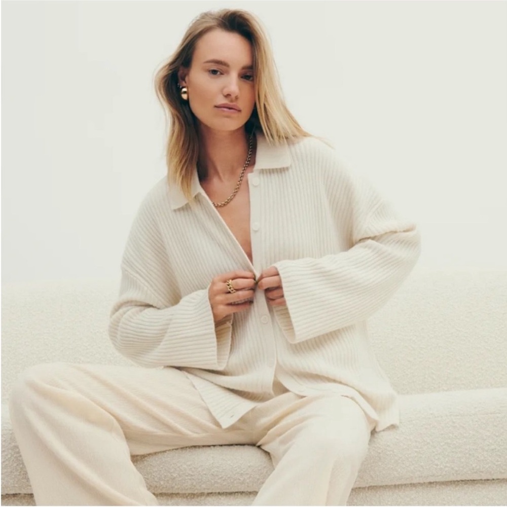 Reformation Fantino Cashmere Sweater in Gossamer Size S